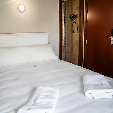 Hotel Monumental By Eme Baeza