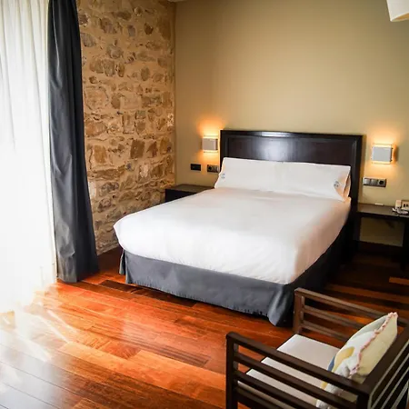 Hotel Monumental By Eme Baeza