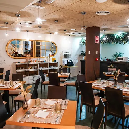Hotel Monumental By Eme Baeza